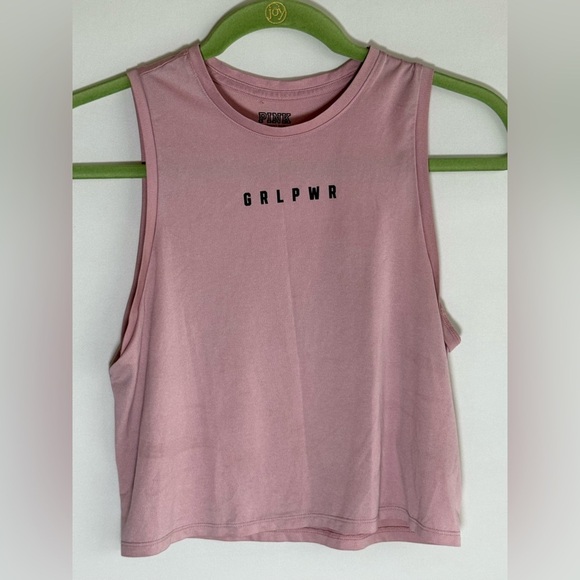 Victoria's Secret Tops - Victoria’s Secret crop tank • Women’s XS